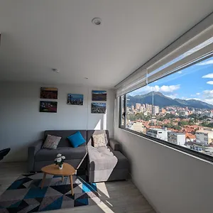 Flat In Financial Heart Of Apartamento