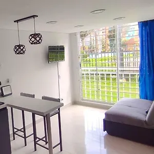 En Cerca A Corferias, Embajada, Americana, Universidad Nacional Y Centro Historico Apartamento